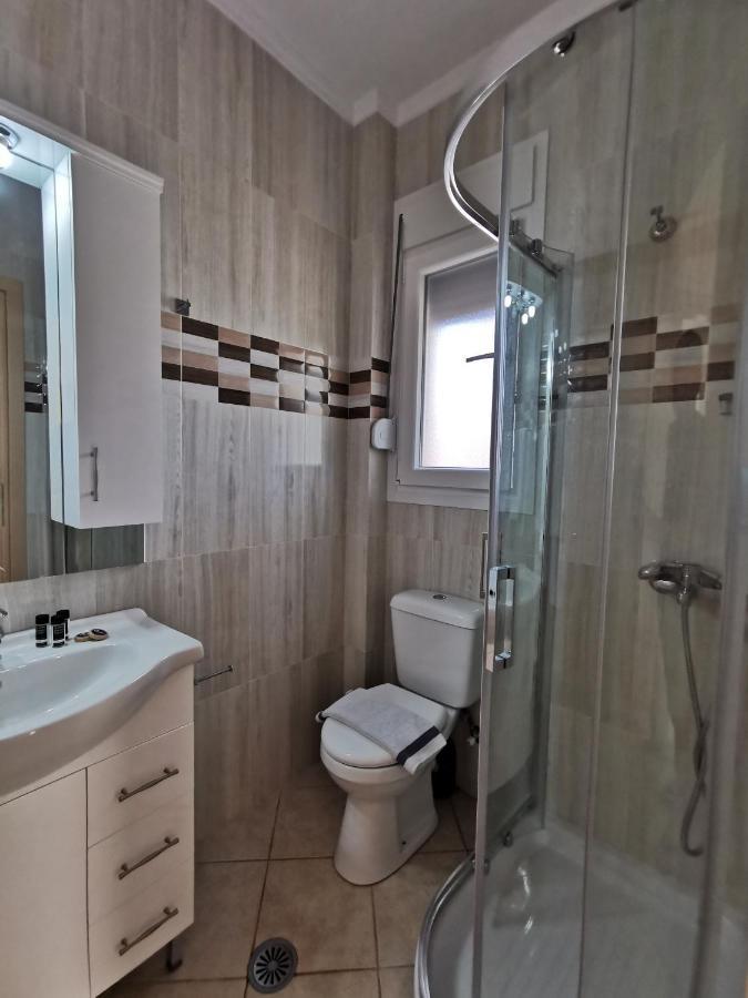 Marine Apartments Venetiko Paralia Agias Foteinis Dış mekan fotoğraf