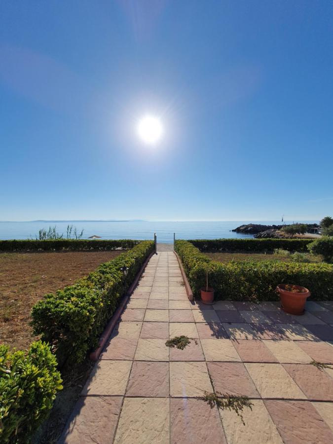 Marine Apartments Venetiko Paralia Agias Foteinis Dış mekan fotoğraf