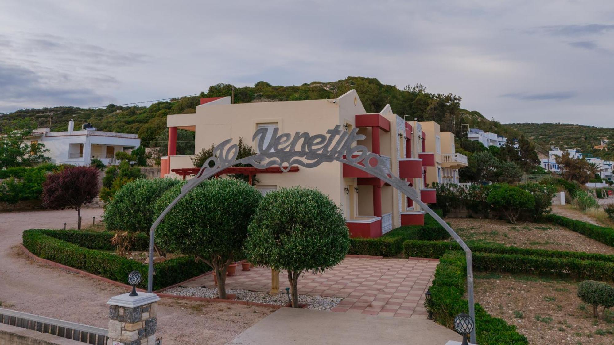 Marine Apartments Venetiko Paralia Agias Foteinis Dış mekan fotoğraf